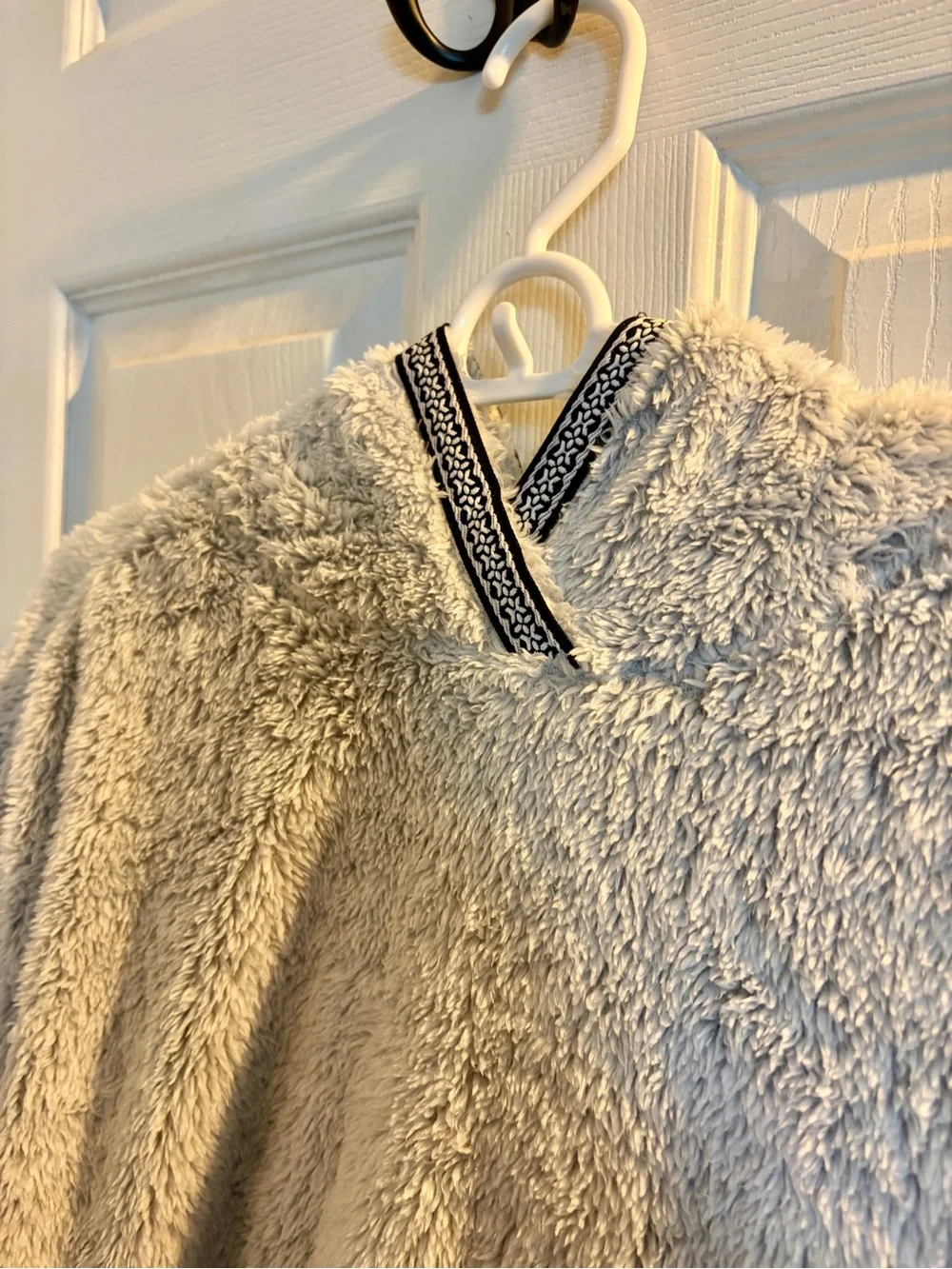 Cozy Plush Hooded Lounge Robe - Light Gray | Wearable Blanket